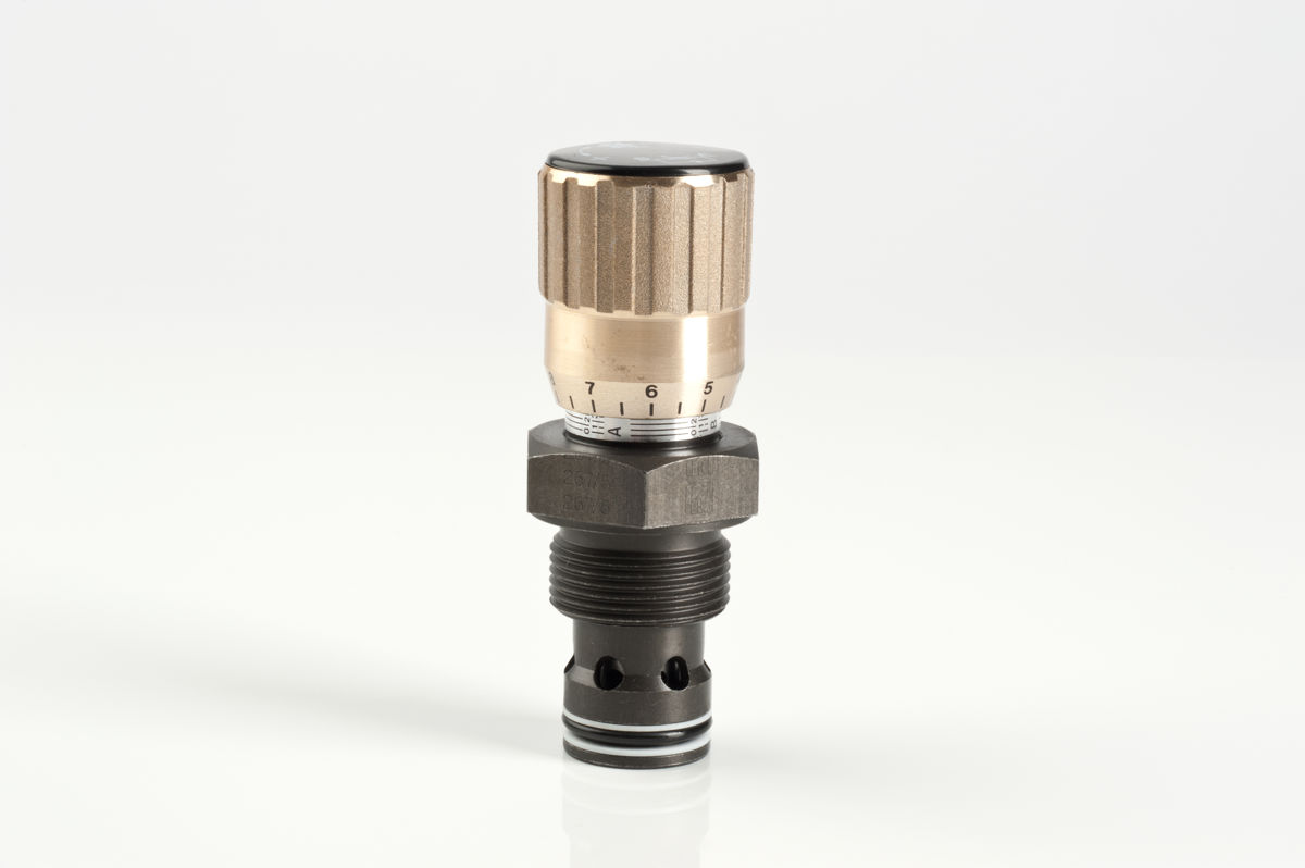 METRIC Thread cartridge single-acting flow control valves