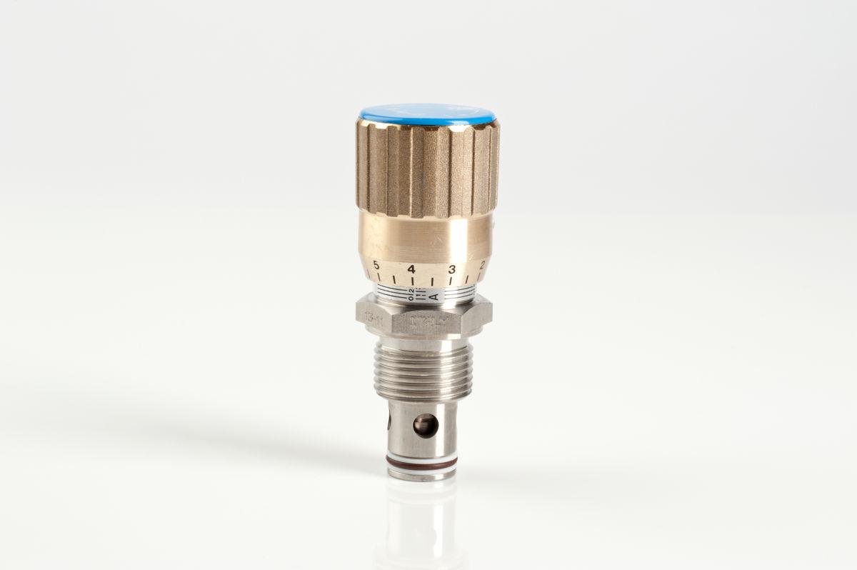 METRIC Threads cartridge double-acting flow control valves 
